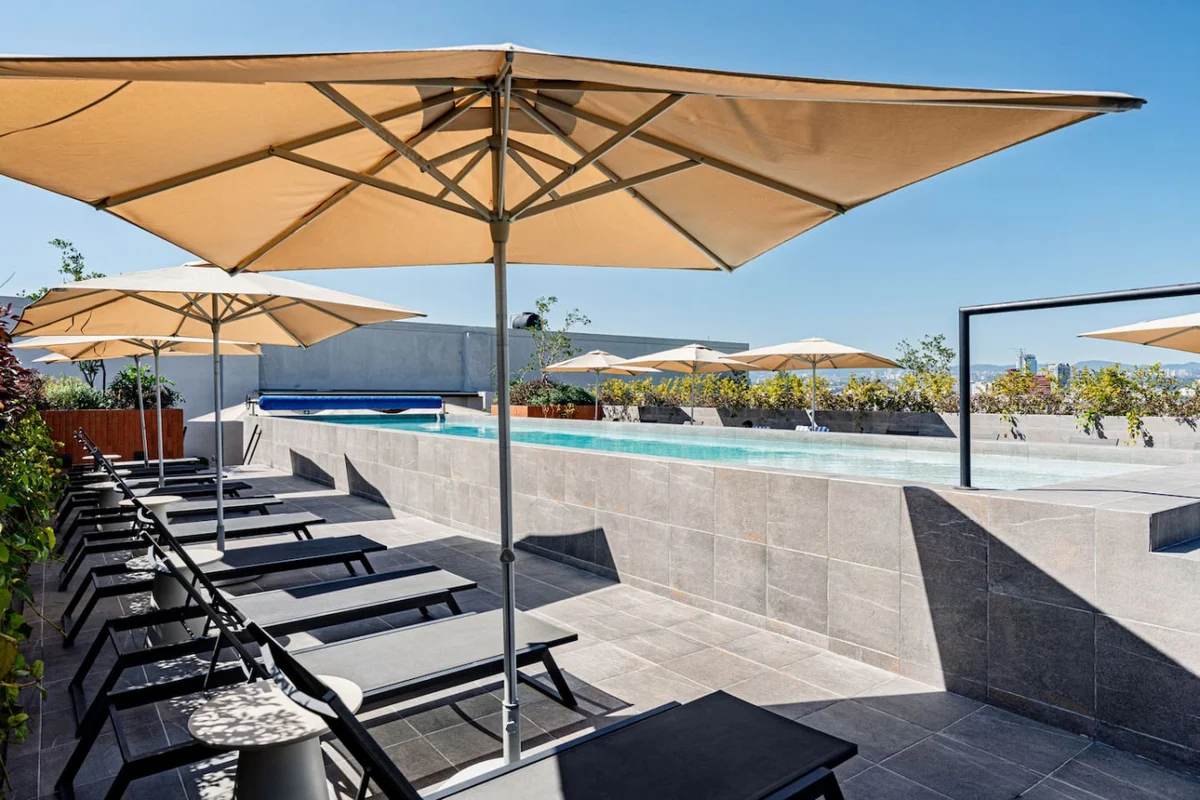 Escape to Skyline Views & Rooftop Pool Bliss property photo 5
