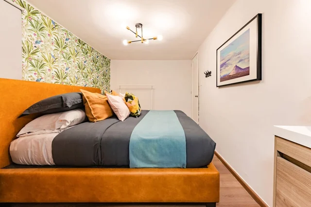 Bedroom 3 image 1