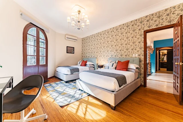 Bedroom 1 image 1