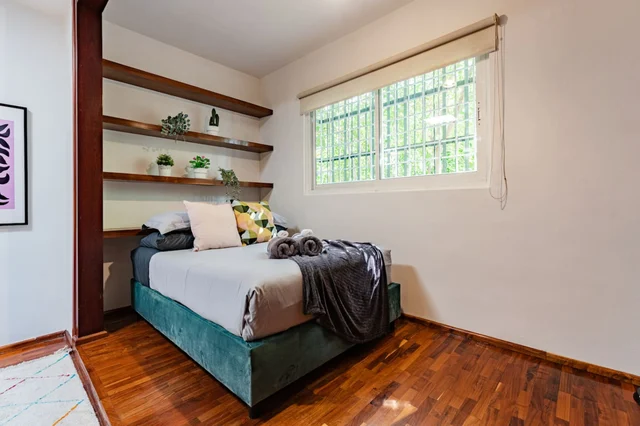 Bedroom 1 image 1