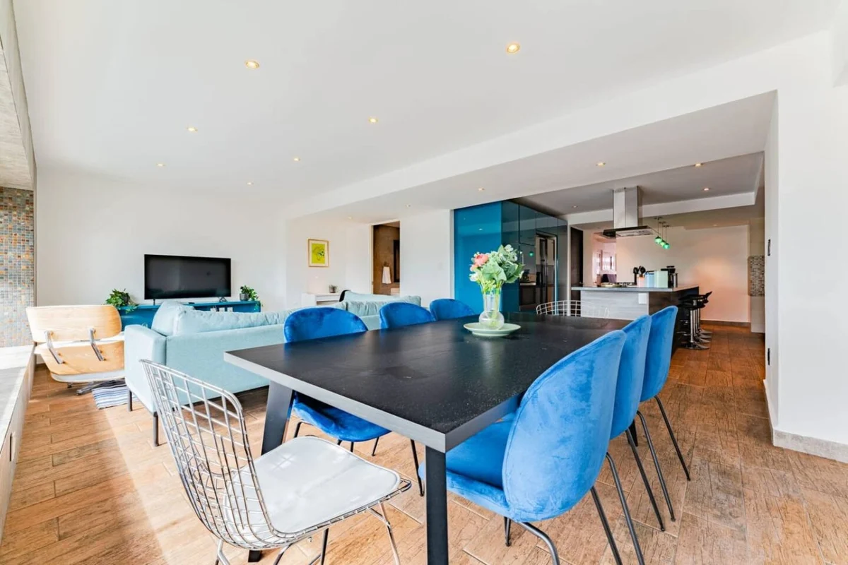 Pet Friendly Condo, Walkable, Food & Nightlife property photo 5
