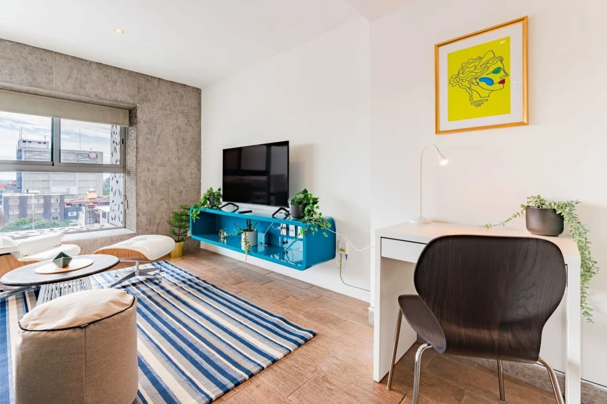 Pet Friendly Condo, Walkable, Food & Nightlife property photo 3