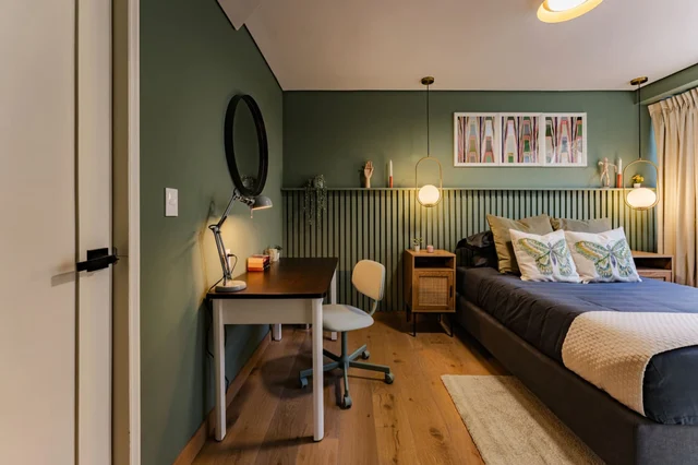 Bedroom 1 image 1