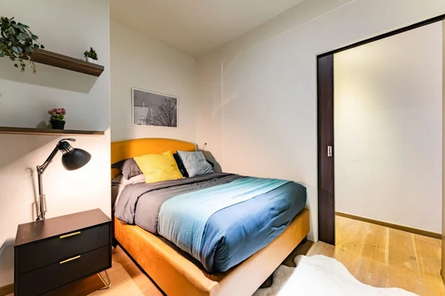 Bedroom 1 image 1