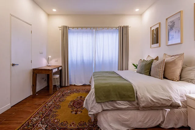 Bedroom 1 image 1
