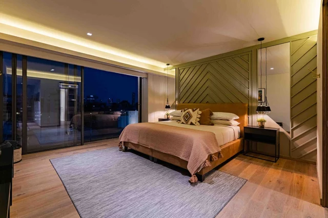 Bedroom 1 image 1