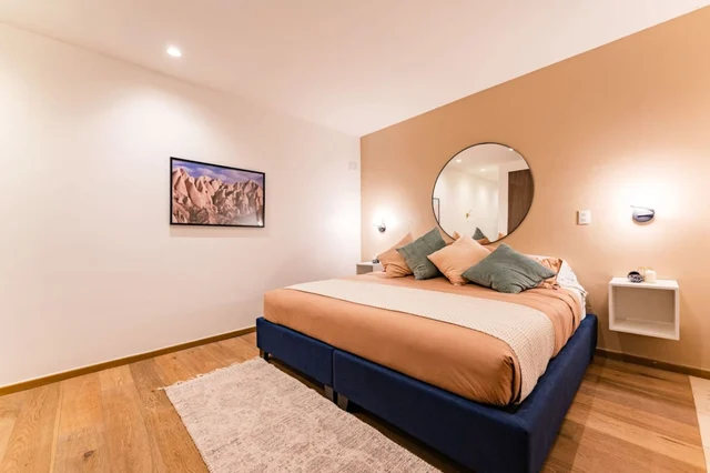 Bedroom 1 image 1