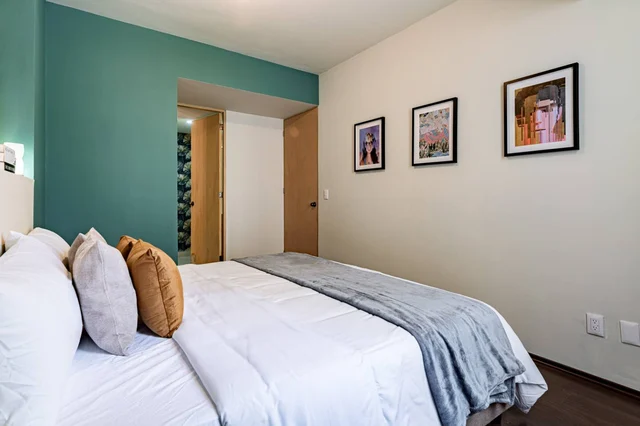 Bedroom 3 image 1