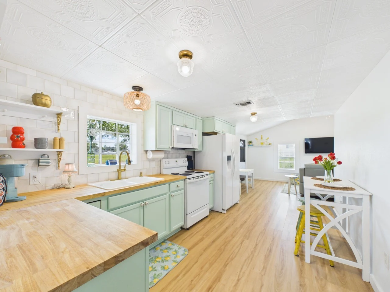 Honeysuckle Cottage