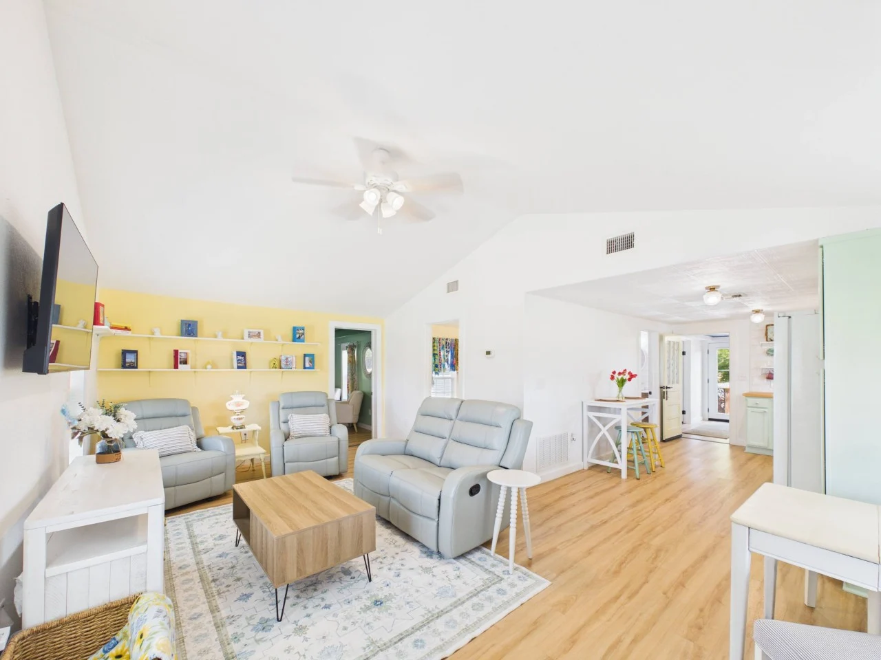 Honeysuckle Cottage