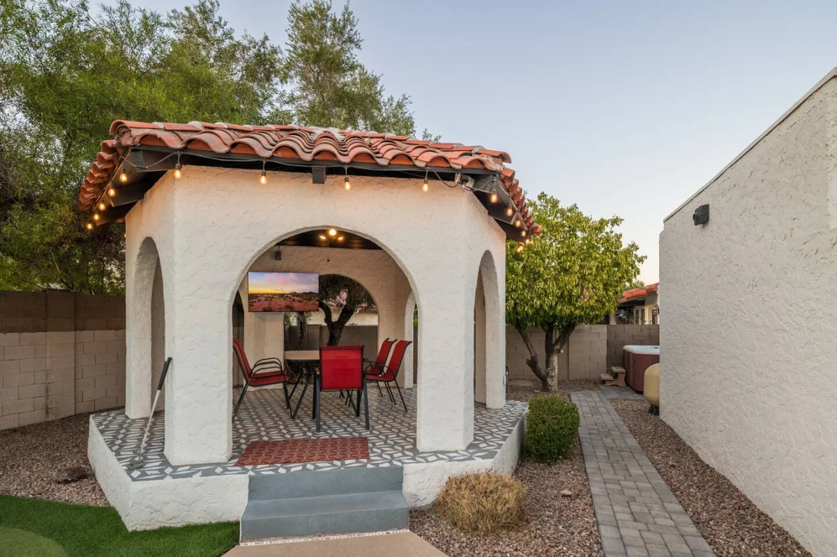 MOON VALLEY MANOR property photo 4