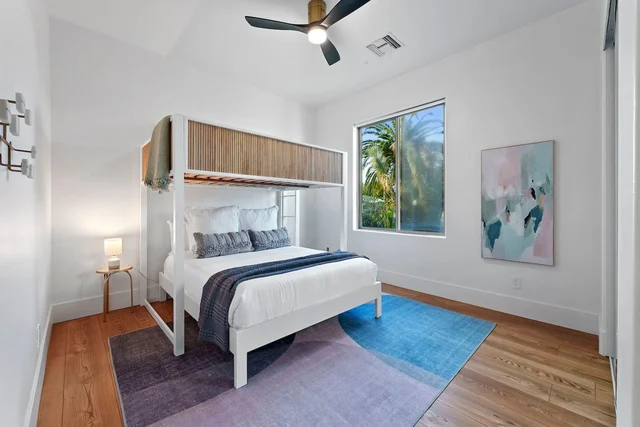 Bedroom 3 image 1