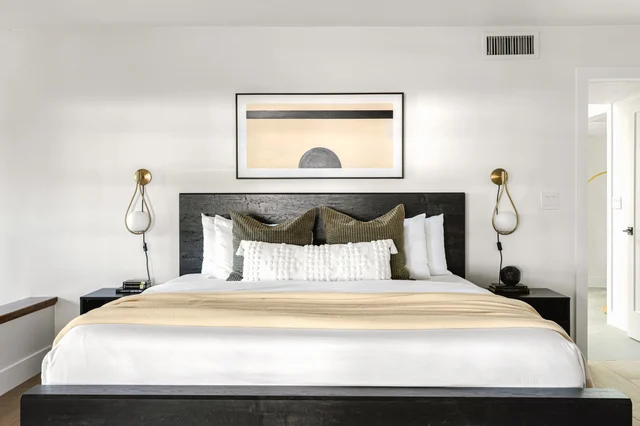 Bedroom 3 image 1