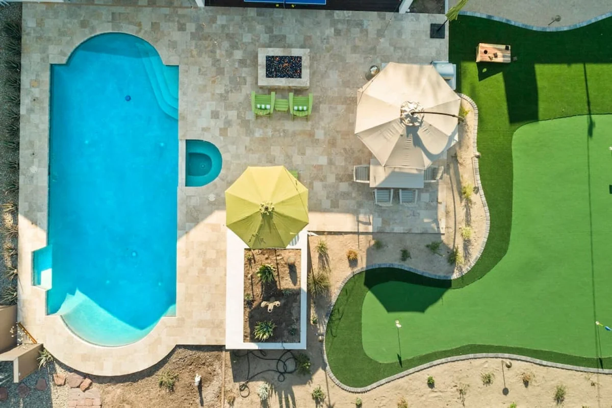 THE EMERALD OASIS property photo 2