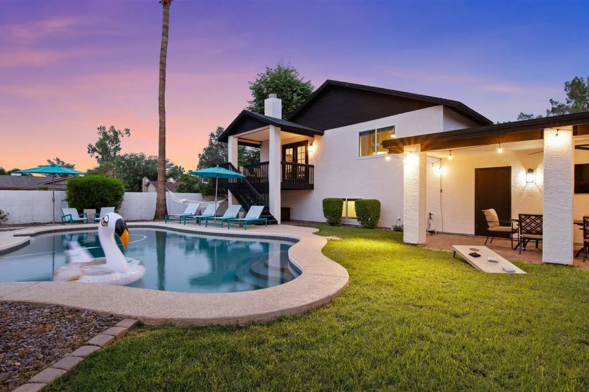 THE GILBERT JOY HOUSE property photo 2