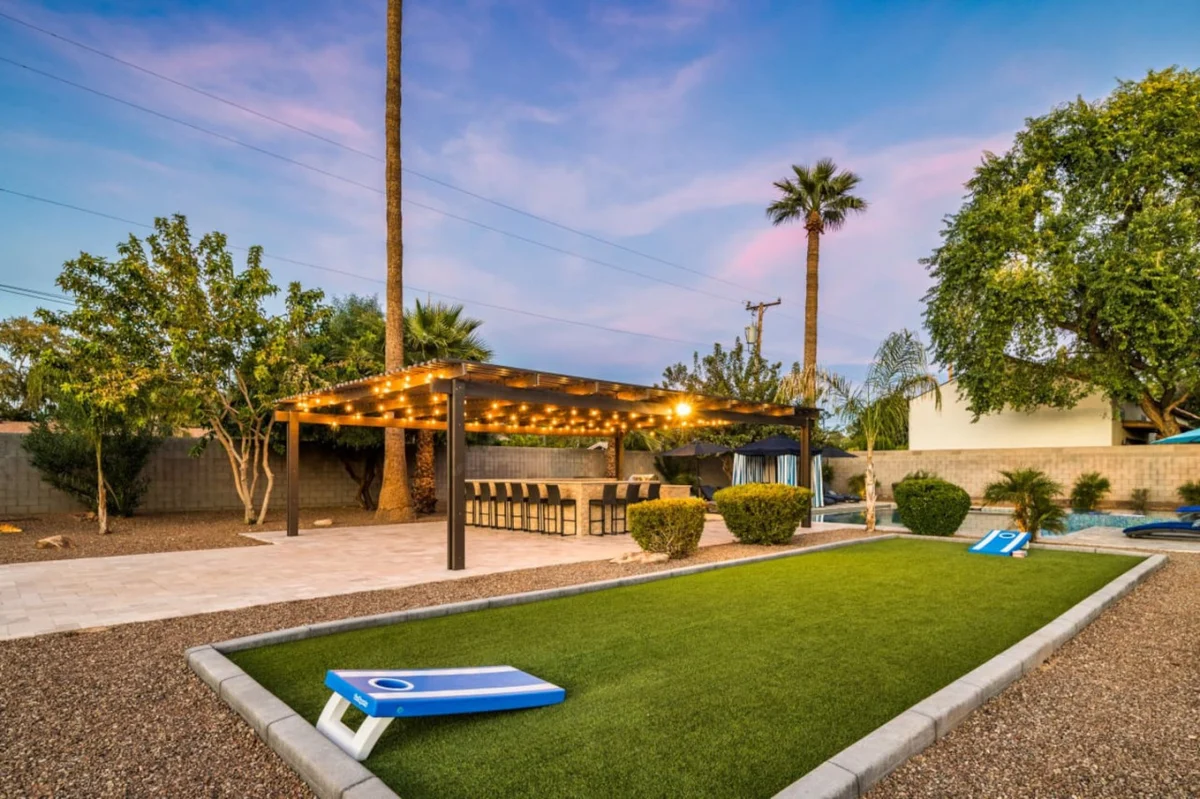 THE SUN VALLEY ESTATE property photo 3