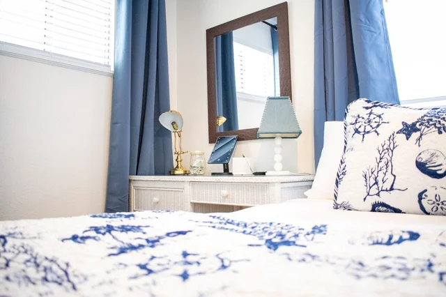 Bedroom image 1