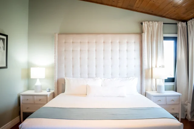 Bedroom image 1
