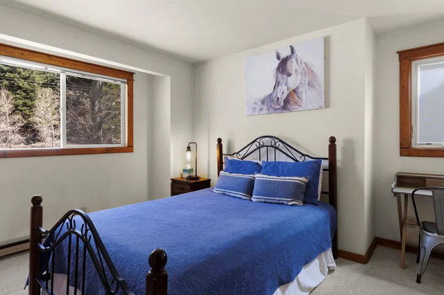 Bedroom 1 image 1
