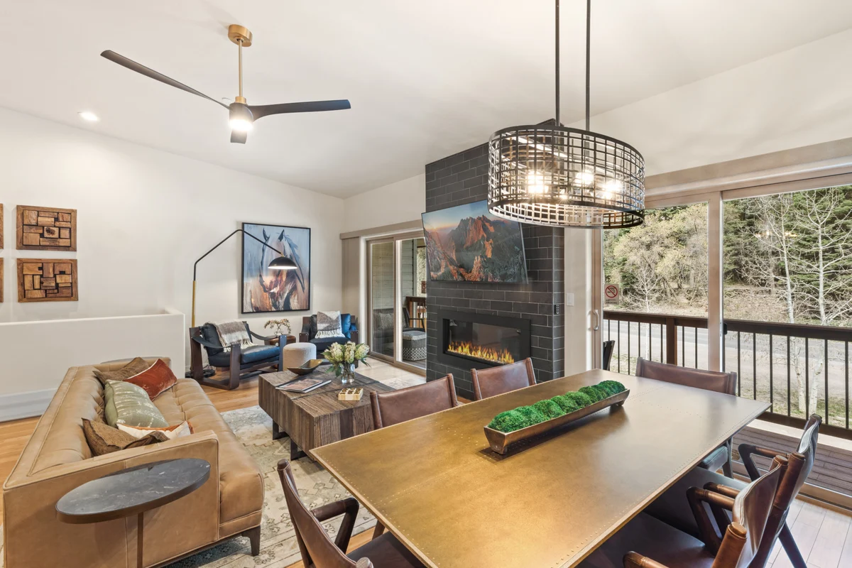 The Riverhaus – Modern Mountain Luxury property photo 1