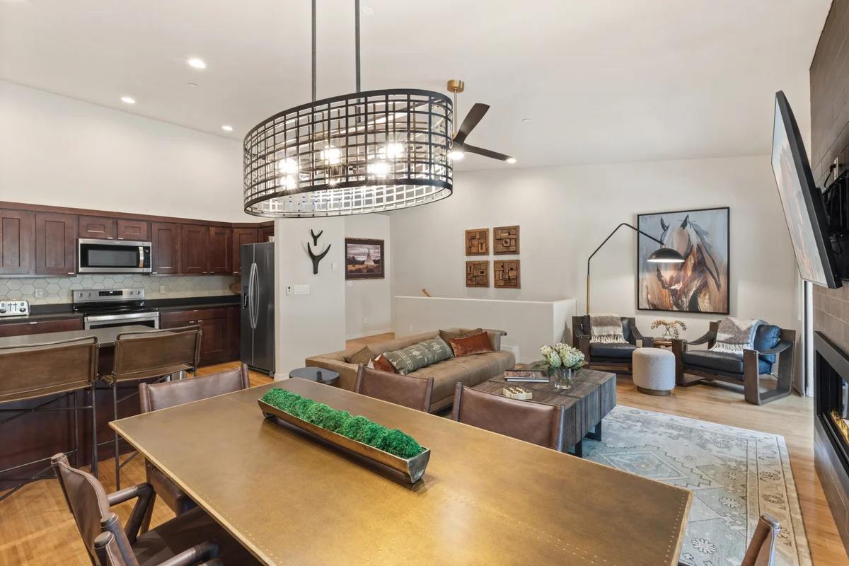 The Riverhaus – Modern Mountain Luxury property photo 3
