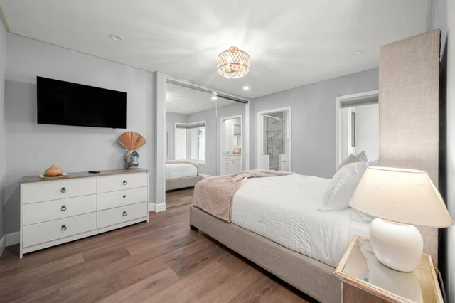 Bedroom 1 image 1