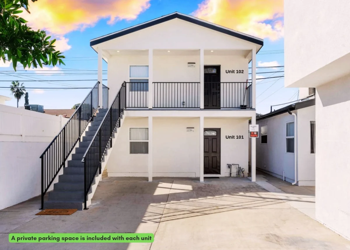 ৎ୭Prestige Studio Haven at Burbankৎ୭ 3 beds, wifi property photo 4