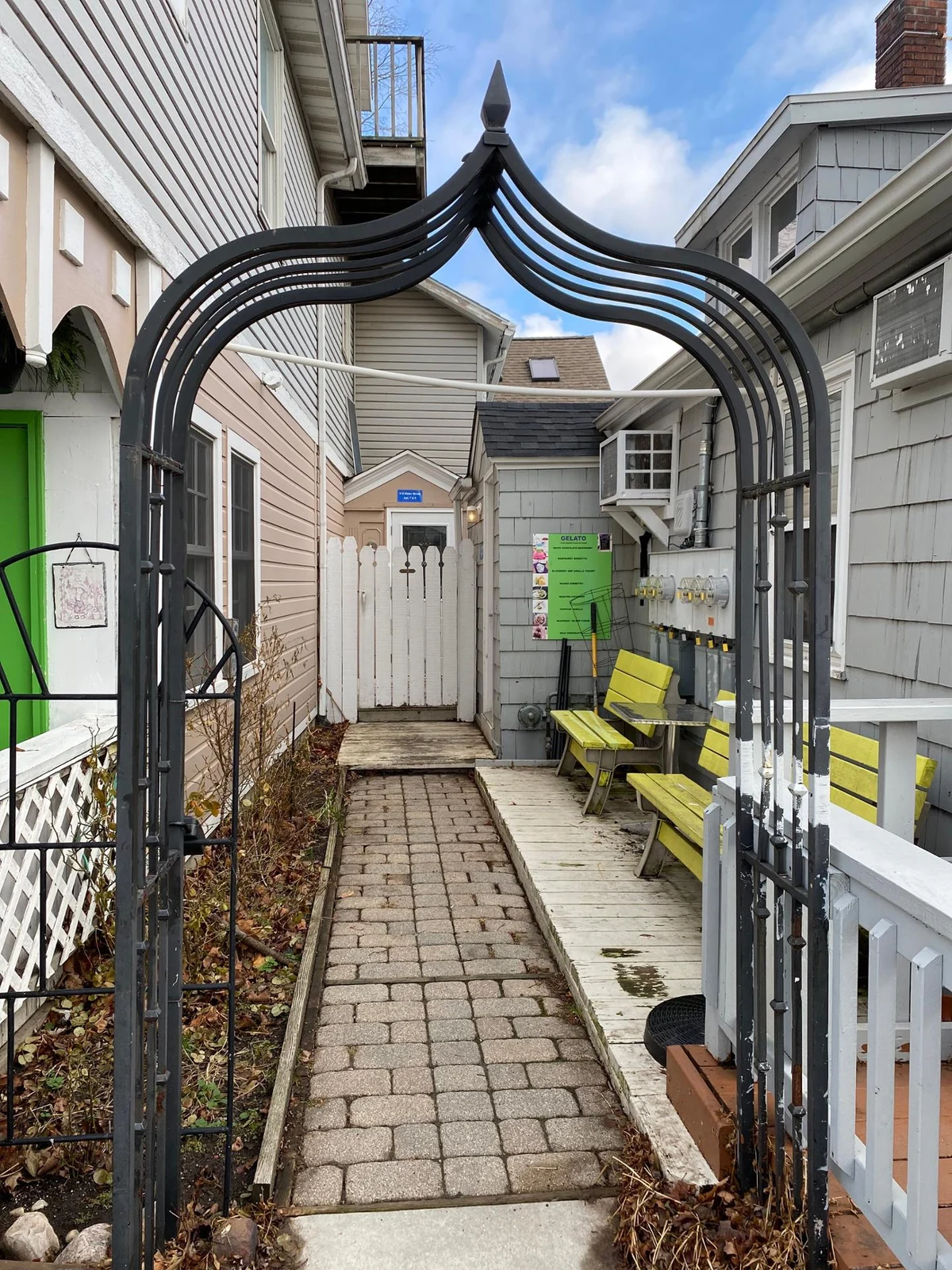 Apt in heart of DT Saugatuck river views from balc property photo 3