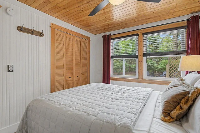 Bedroom 1 image 1