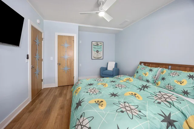 Bedroom 3 image 1