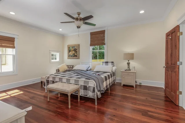 Bedroom 3 image 1