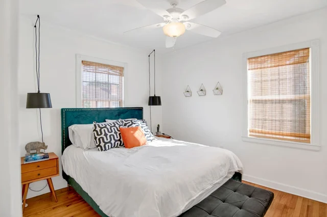 Bedroom 2 image 1