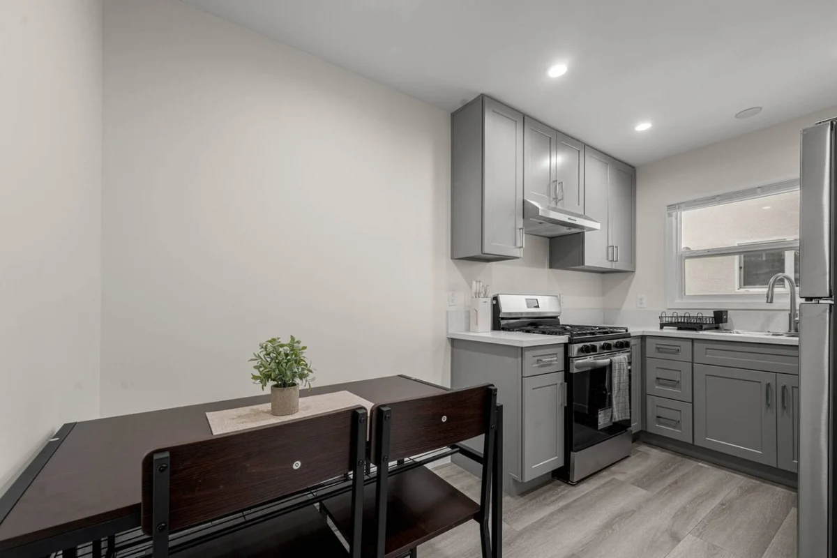 ৎ୭Relaxing Burbank Stay, ৎ୭ property photo 5