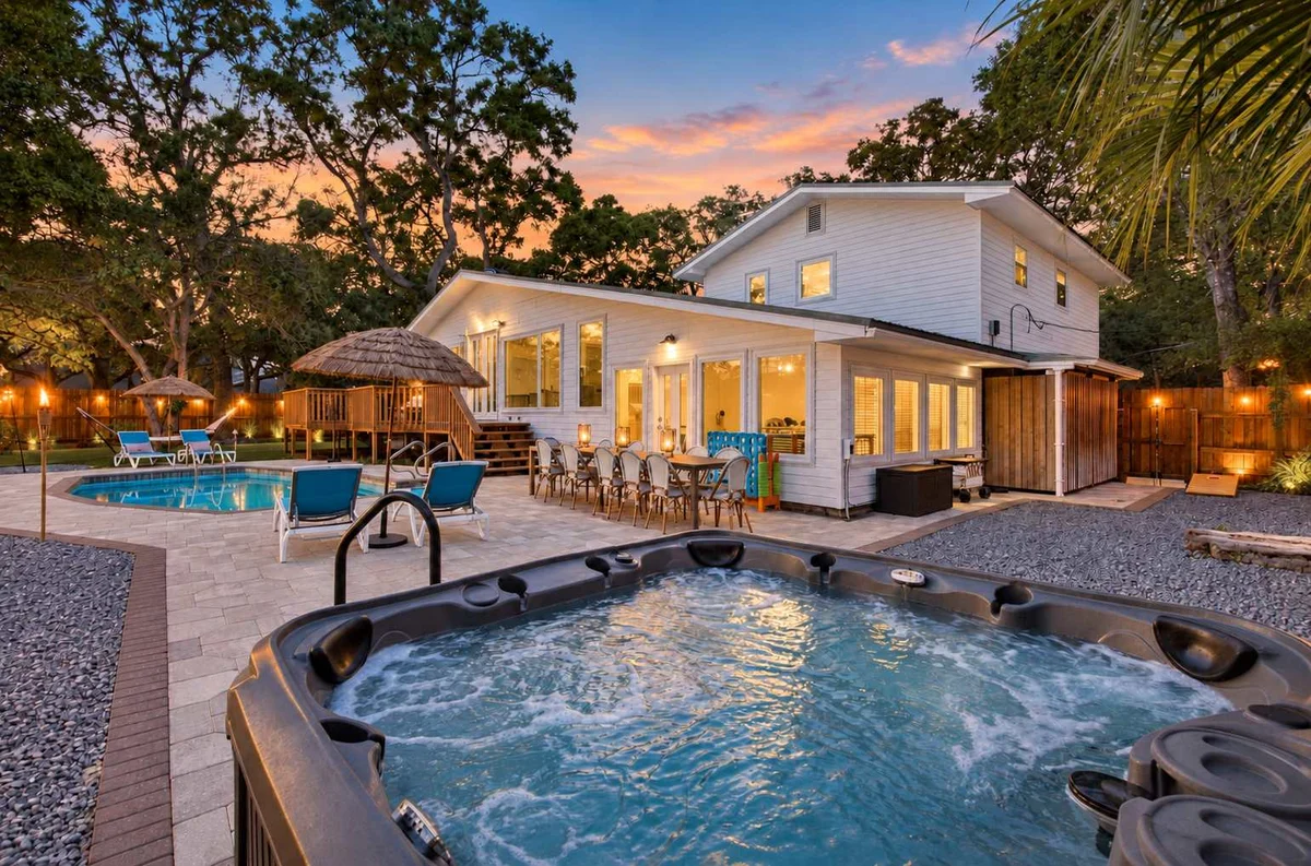 Fort Walton Fun, Pool, Hot Tub, Games & Firepit property photo 1