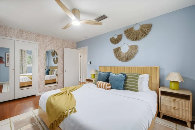 Bedroom image 1