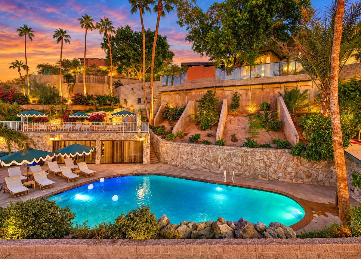 Phoenix Waterfall property photo 3