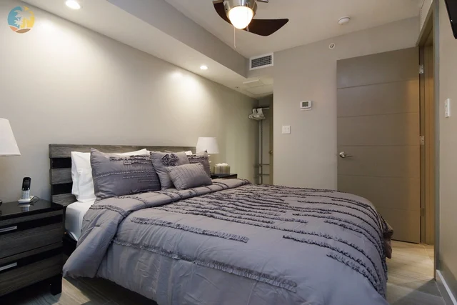 Bedroom 1 image 1