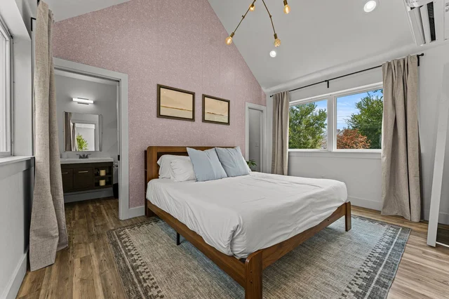 Bedroom 5 image 1