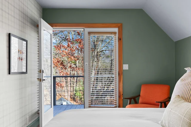 Bedroom image 1