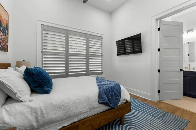 Bunk Room image 1