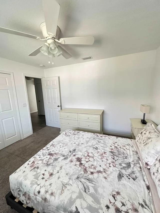 Bedroom 4 image 1