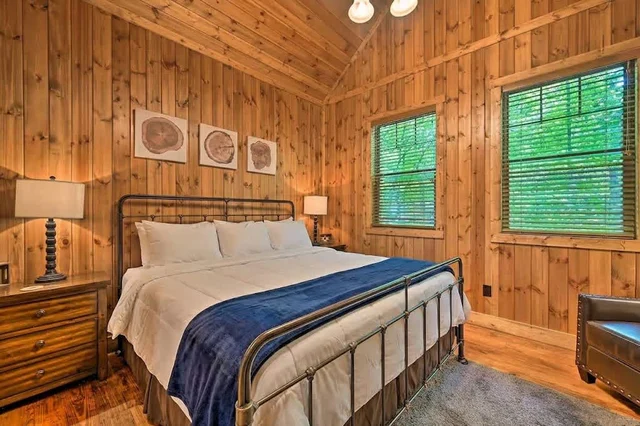 Bedroom image 1