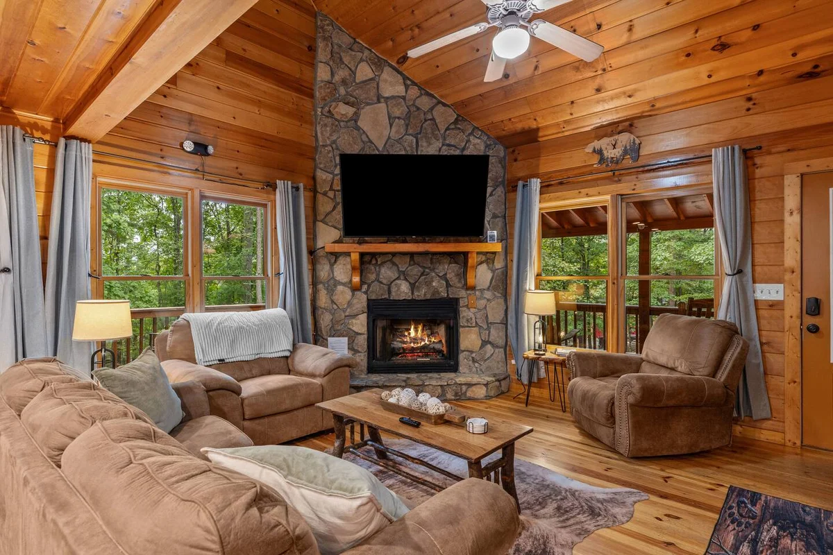 Cabin on Deer Hill, Coosawattee River Resort property photo 3