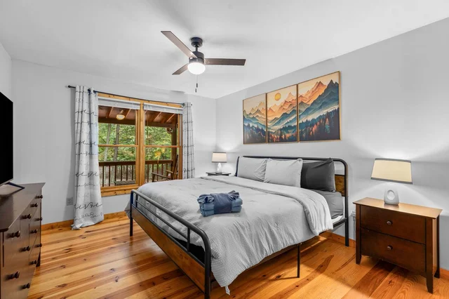 Bedroom 1 image 1