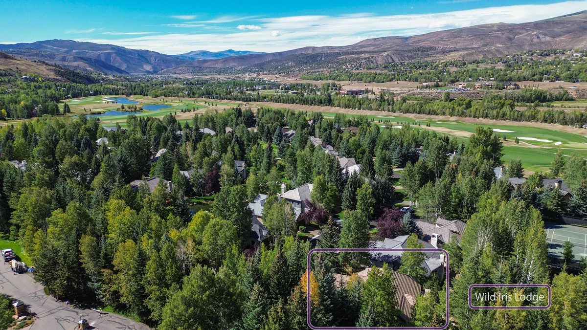 Wild Iris Lodge property photo 4