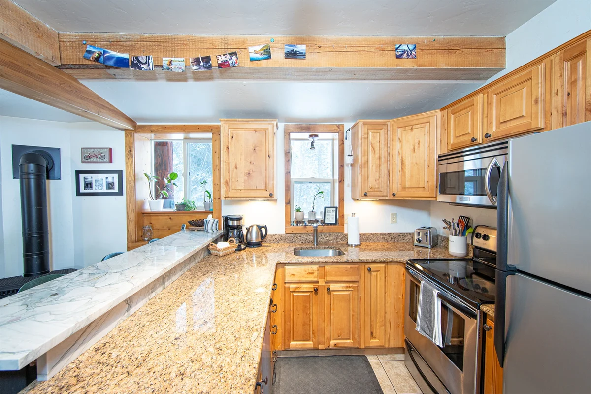 Flathead Valley - WF - Beaver Lake Cabin property photo 5