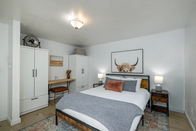Bedroom 3 image 1