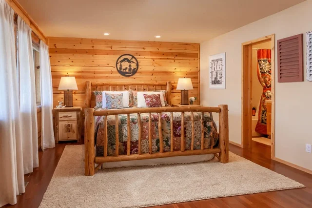 Bedroom image 1
