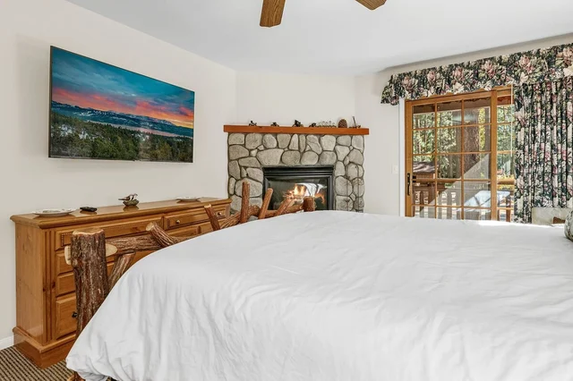 Bedroom image 1