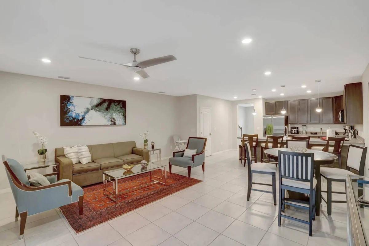 Amazing Deal 3/2 Close to Disney Resort Pool property photo 4